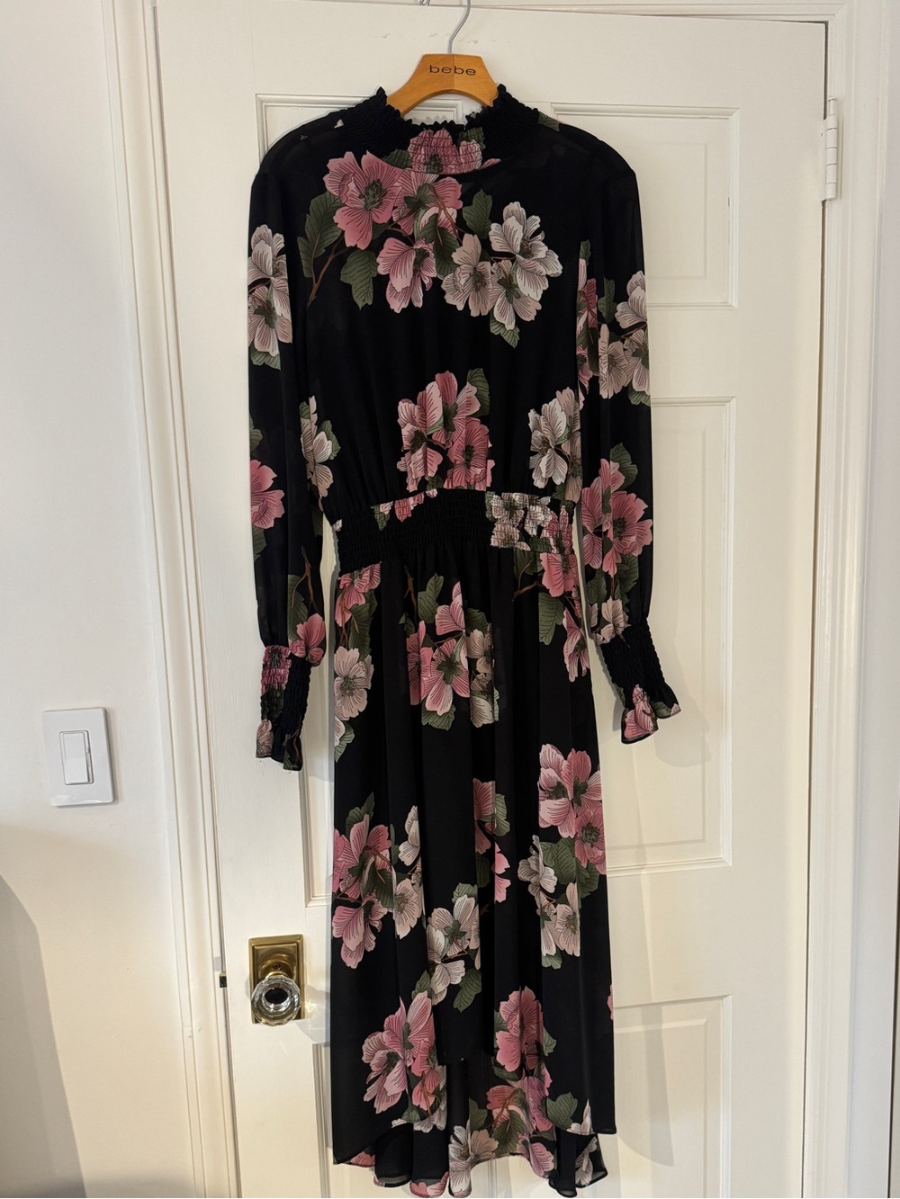 Nanette Lepore Black Long-Sleeve Floral Midi Dress - Pink & Cream Flowers